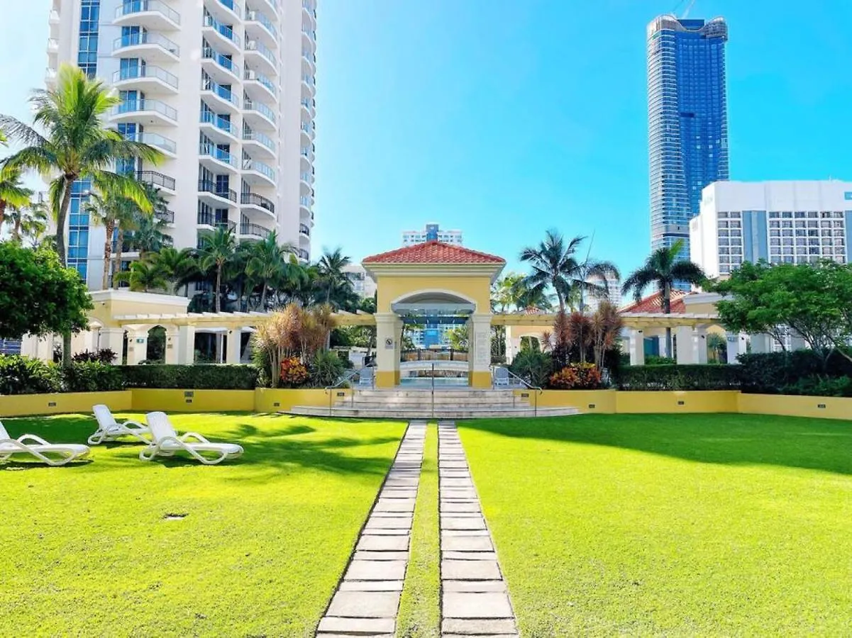 Apartment Prime Location 2Bd Serviced Apt At Surfers Paradise Gold Coast