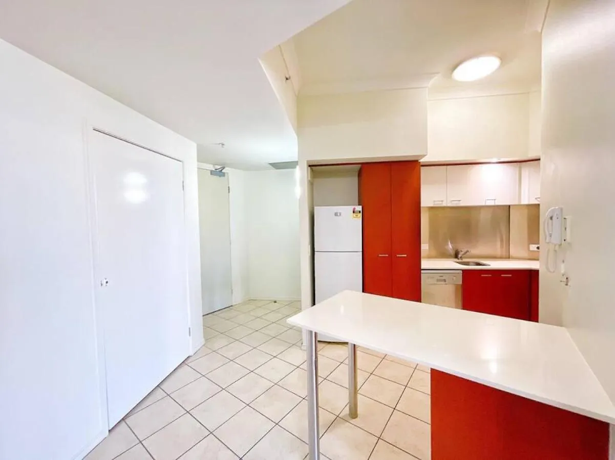 Prime Location 2Bd Serviced Apt At Surfers Paradise Gold Coast Apartment